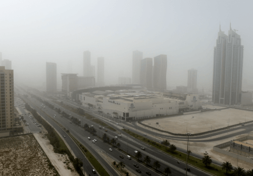 Dust, fog and change in temperatures this weekend