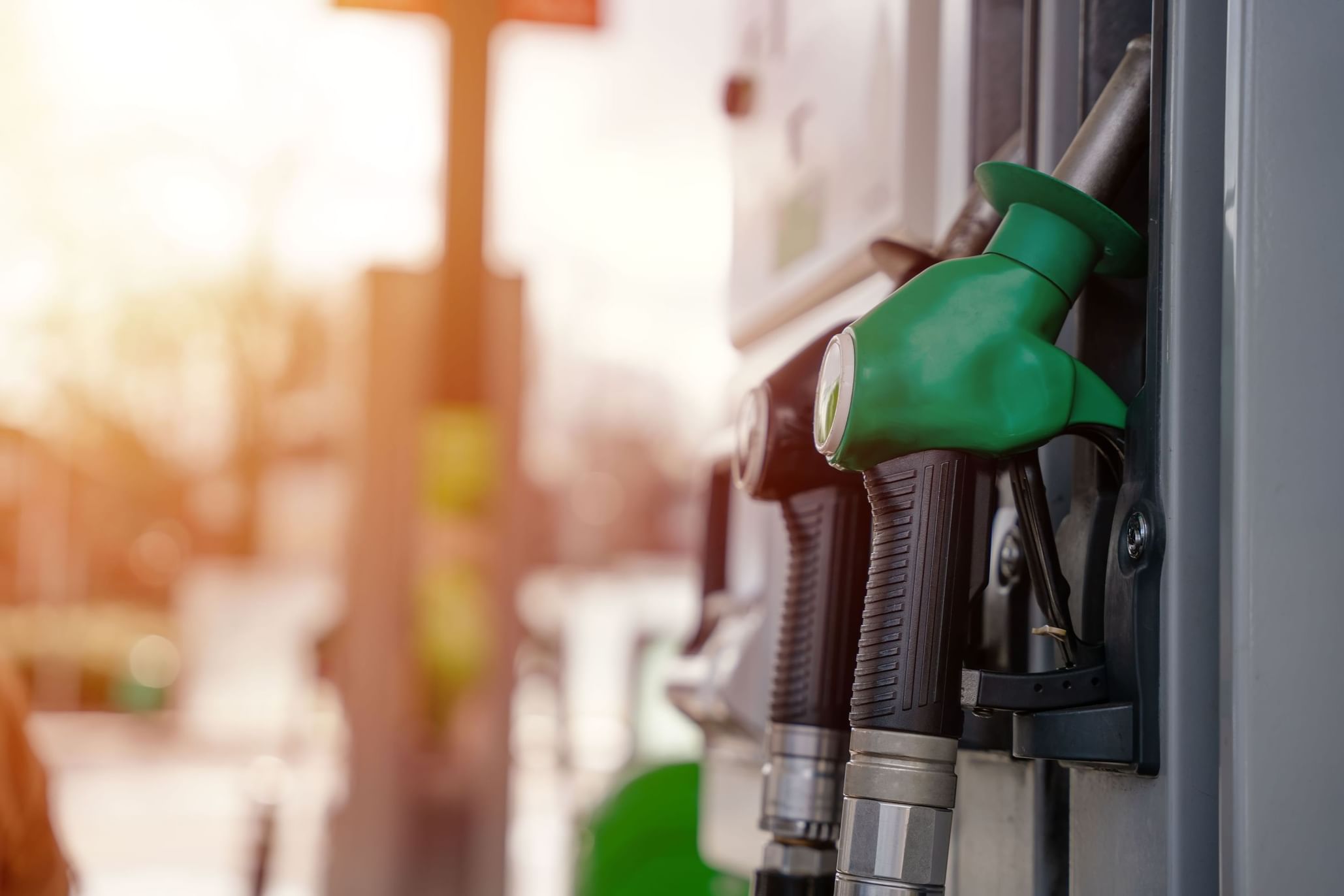 UAE Fuel Price Committee announces prices for August