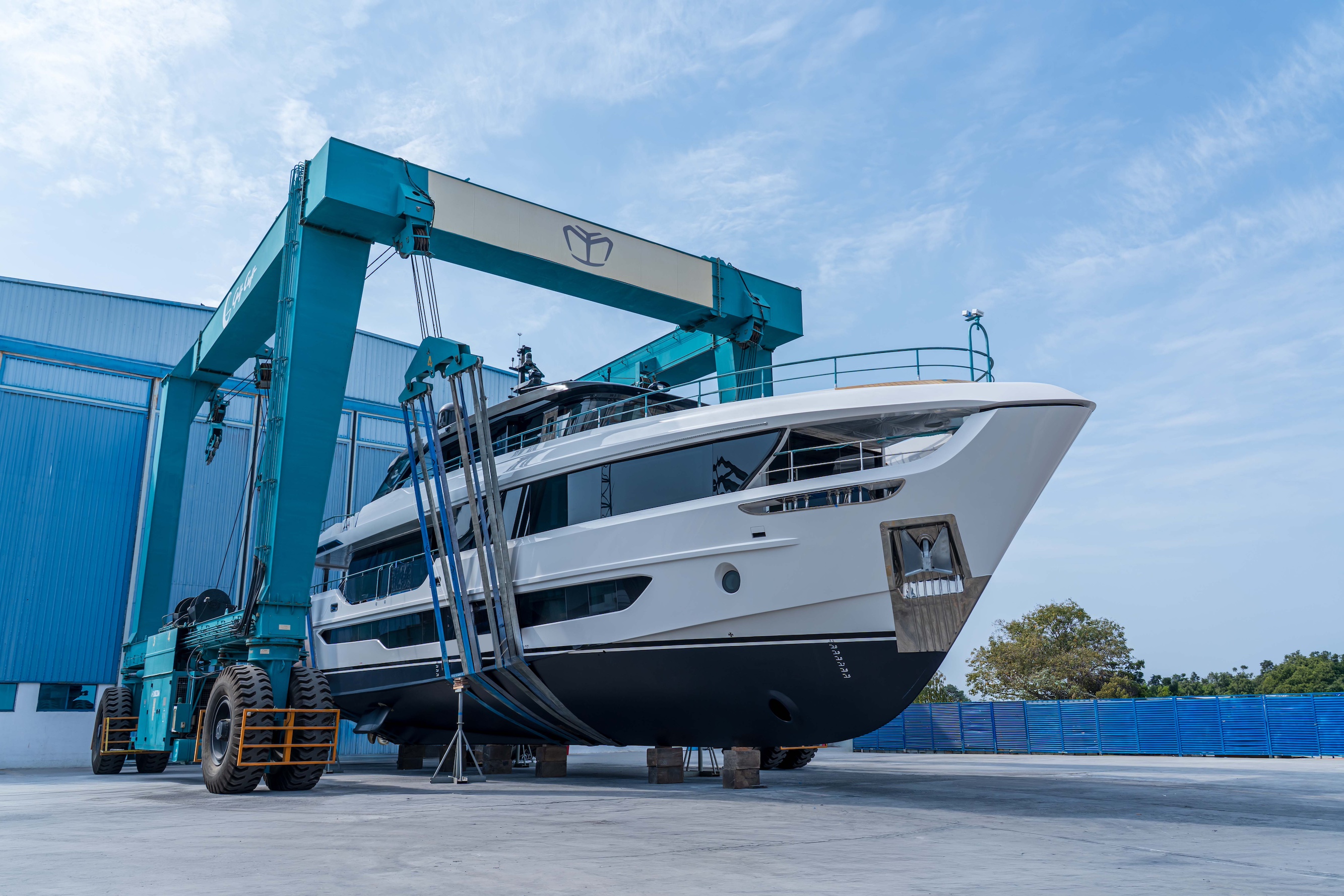 Majesty Yachts Accelerates Global Momentum with Latest Launch of Award-Winning Majesty 100 Terrace