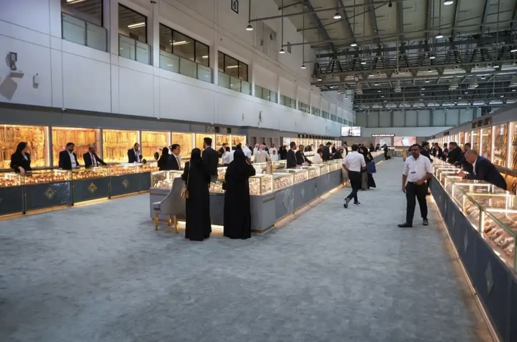 Jewels of Emirates Show dazzles visitors with luxury designs