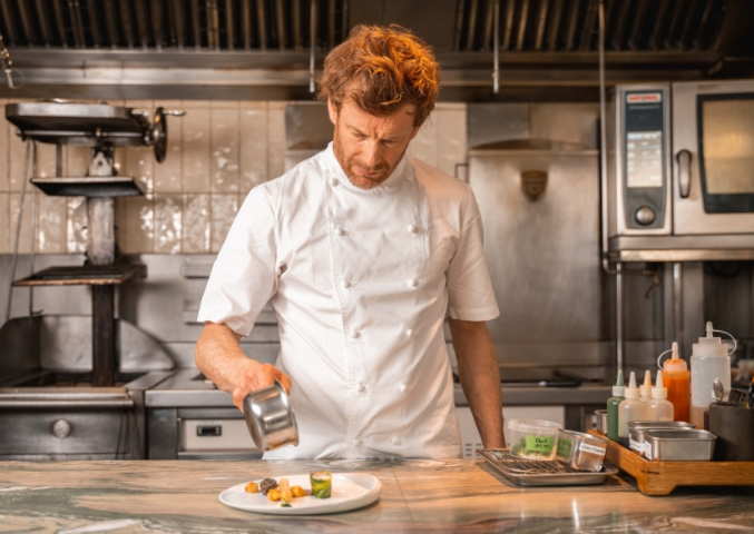InterContinental Maldives confirms festive residency with British chef Tom Aikens 