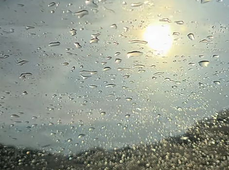 Rain, strong winds as temperatures reach 48°C