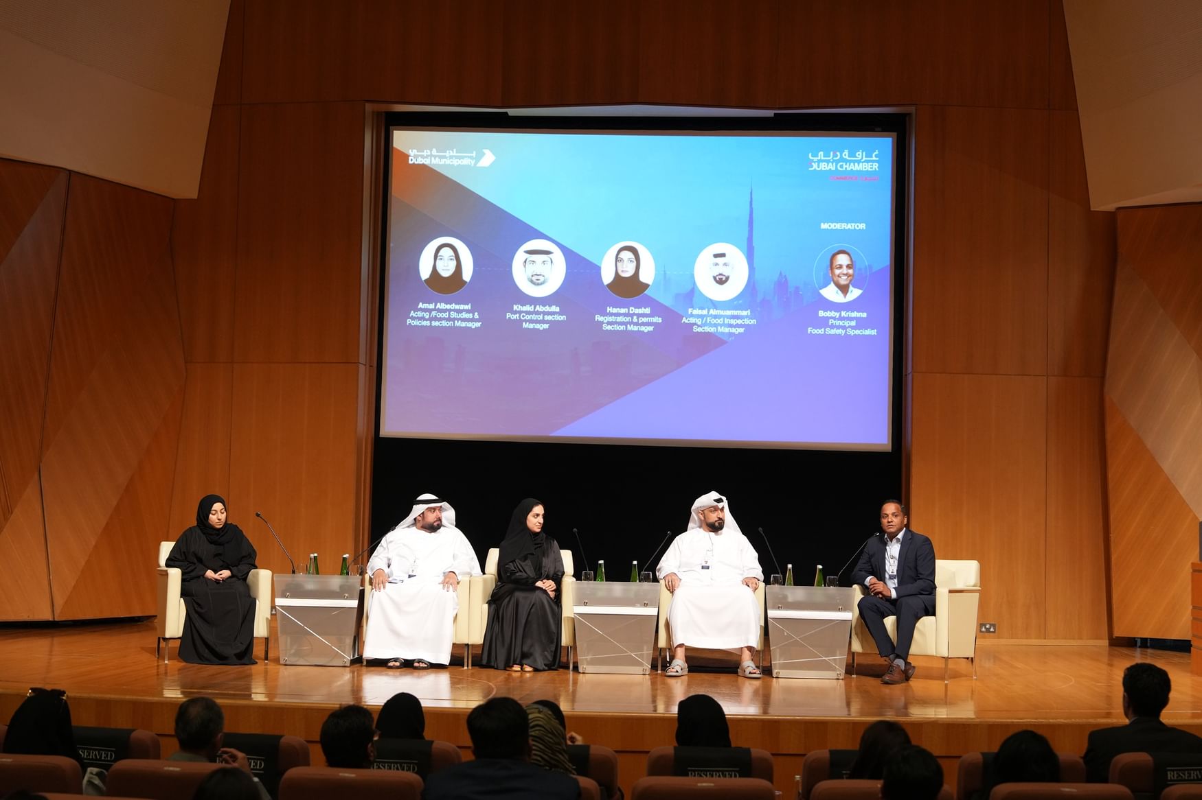 Dubai Chamber of Commerce, Dubai Municipality raise awareness of food safety controls among business community