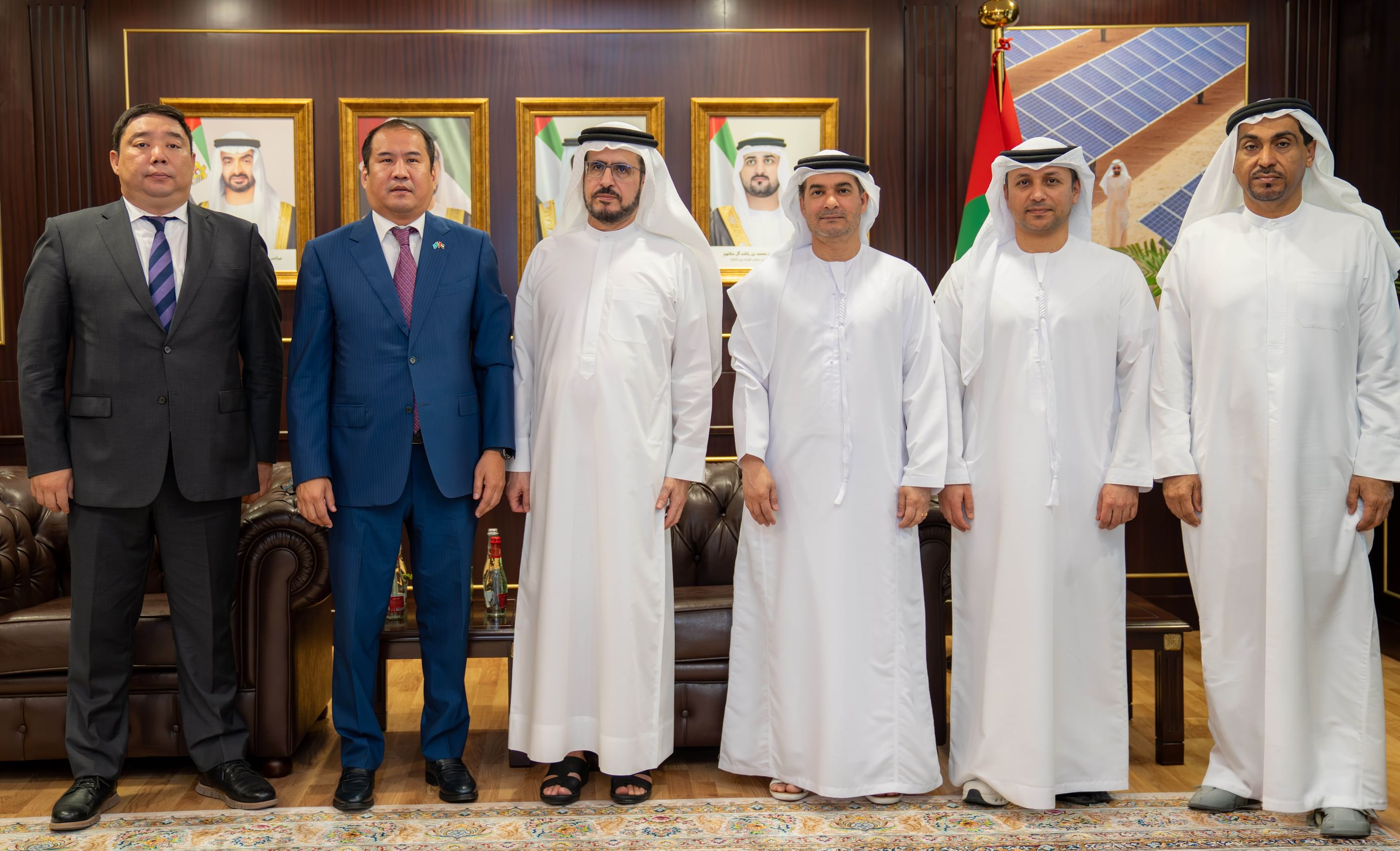 DEWA explores ways to strengthen cooperation with Kazakhstan in energy, efficiency, innovation