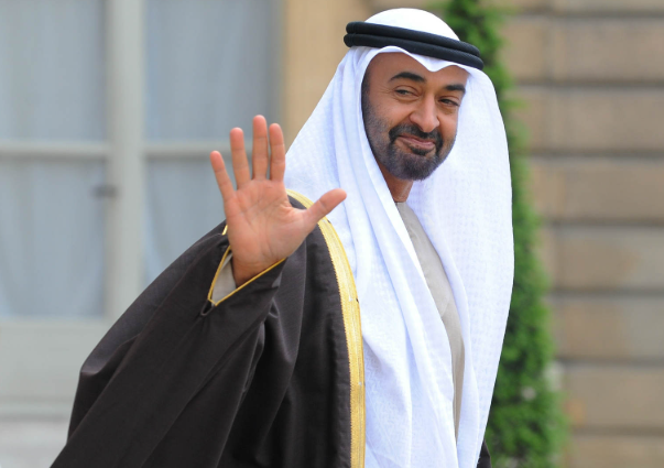 UAE President discusses strengthening bilateral relations to foster shared development with Angolan President
