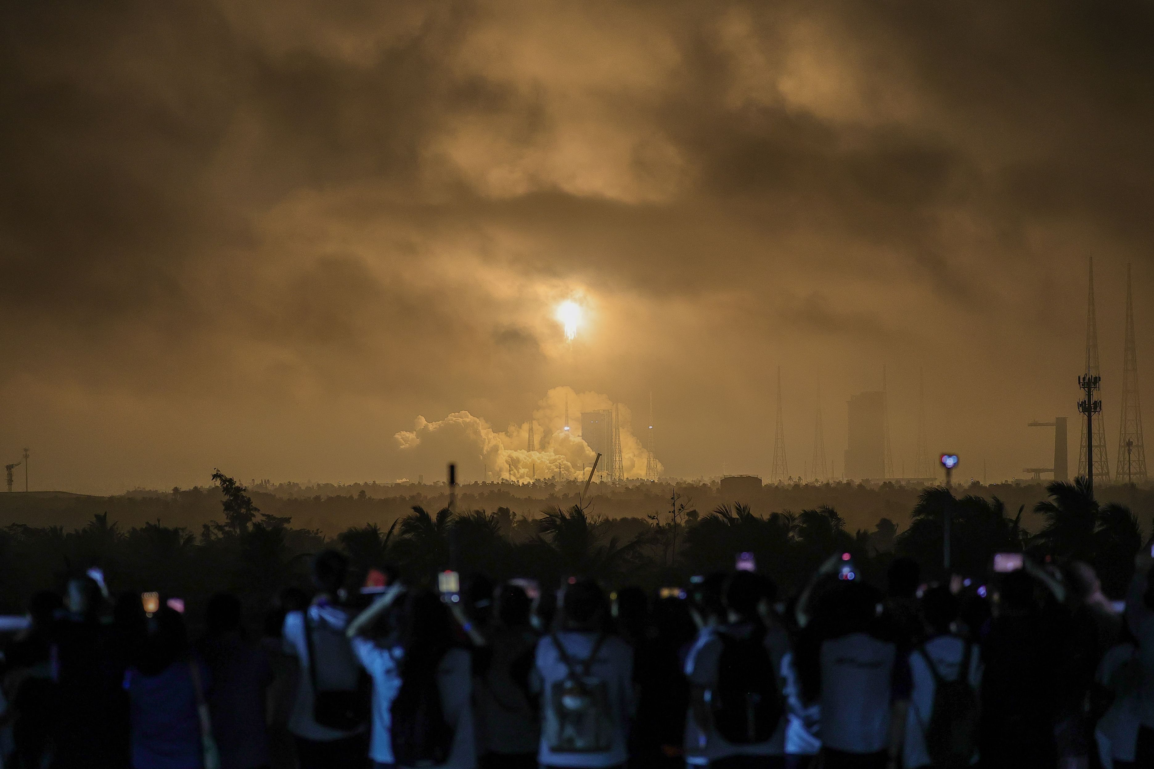 China launches new communication technology test satellite