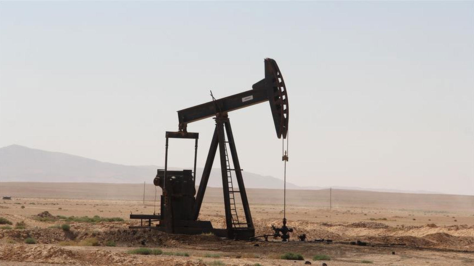 Kuwait crude oil drops to $76.32 pb