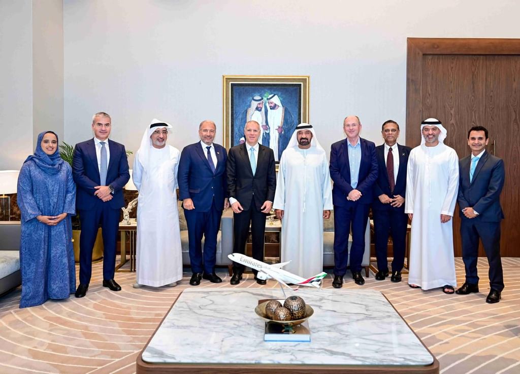 HSBC backs Emirates’ new A350 fleet through innovative JOLCO financing