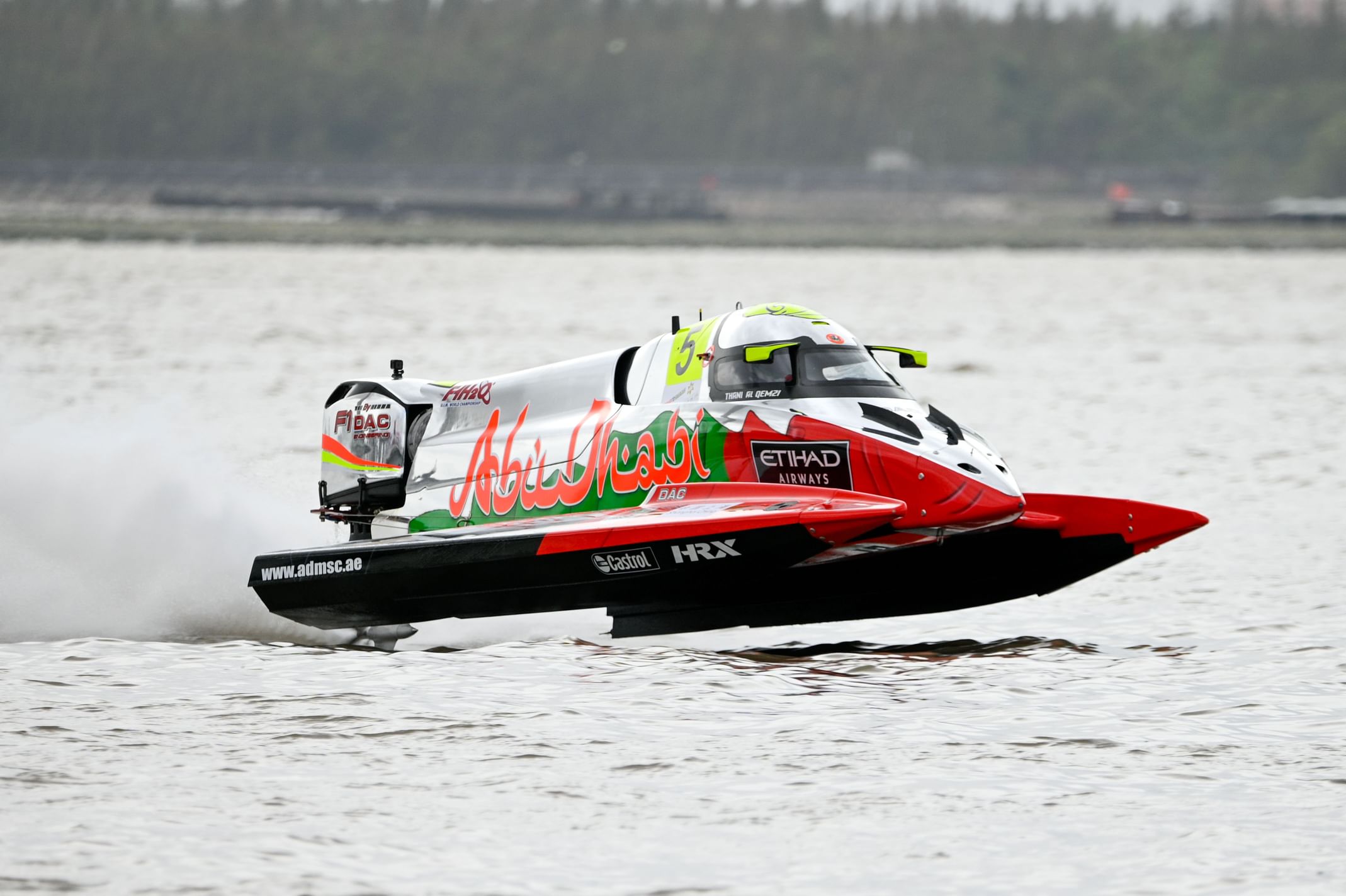 Team Abu Dhabi participates in F1H2O UIM World Championship in China