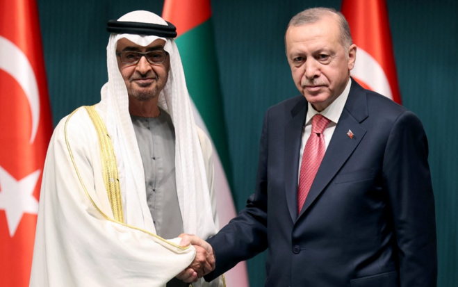 UAE, Turkish Presidents discuss regional developments in phone call