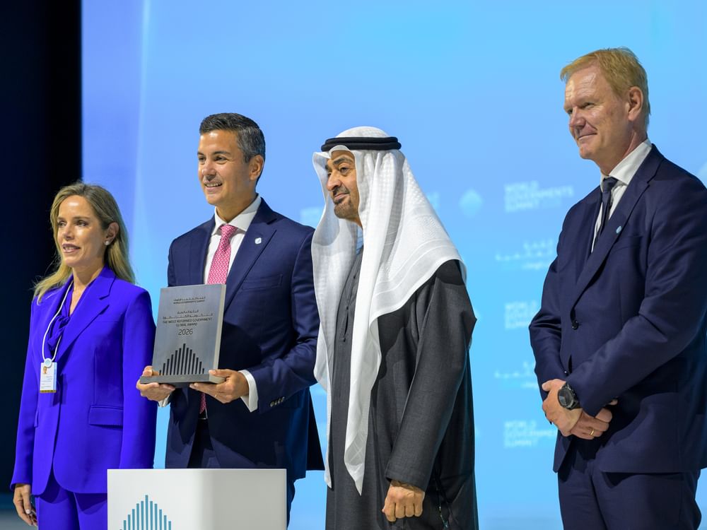 UAE President presents the Most Reformed Government Global Award to Paraguay President