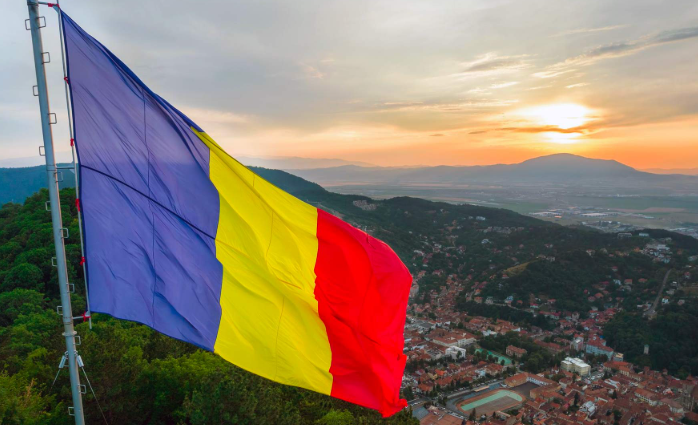 Romanians vote in presidential run-off 