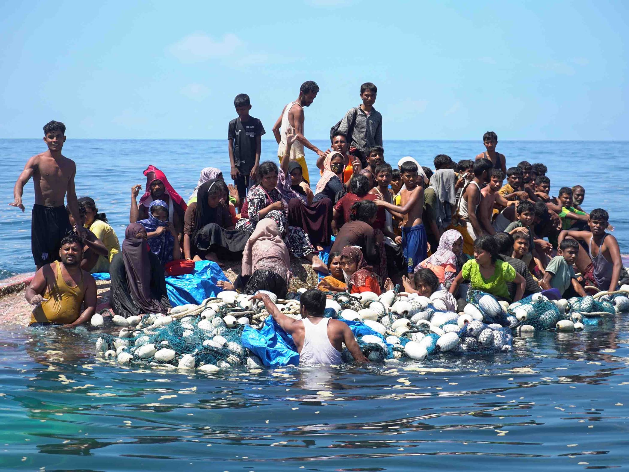 250 missing after refugee boat capsizes in Andaman Sea