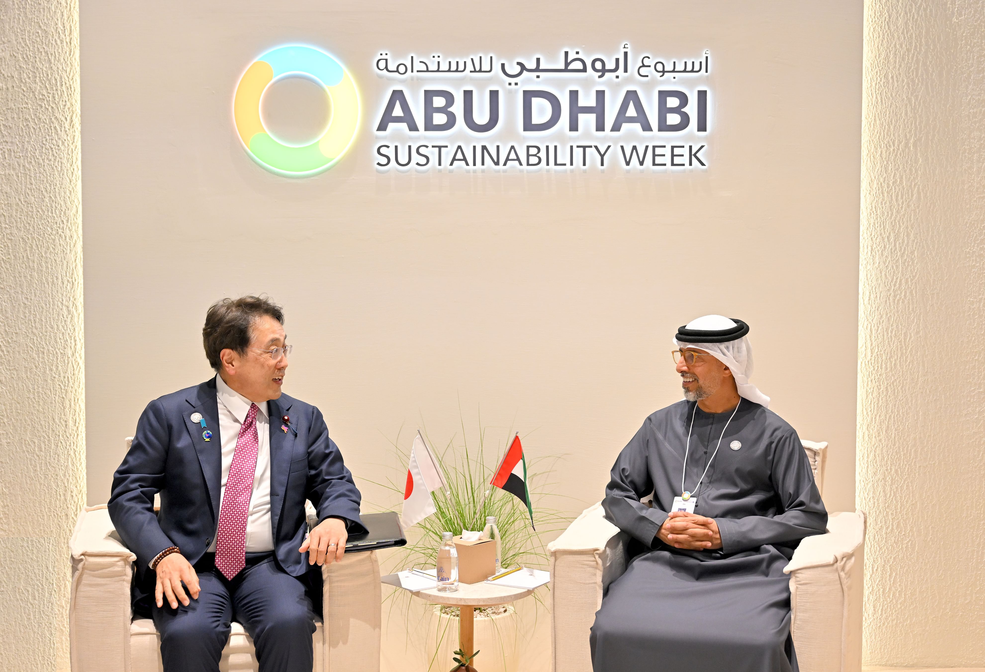 UAE, Japan discuss strengthening partnership at World Future Energy Summit