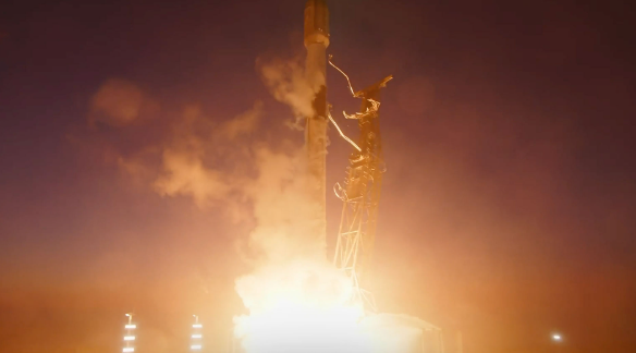 SpaceX launch from California sends 26 Starlink satellites into low Earth orbit