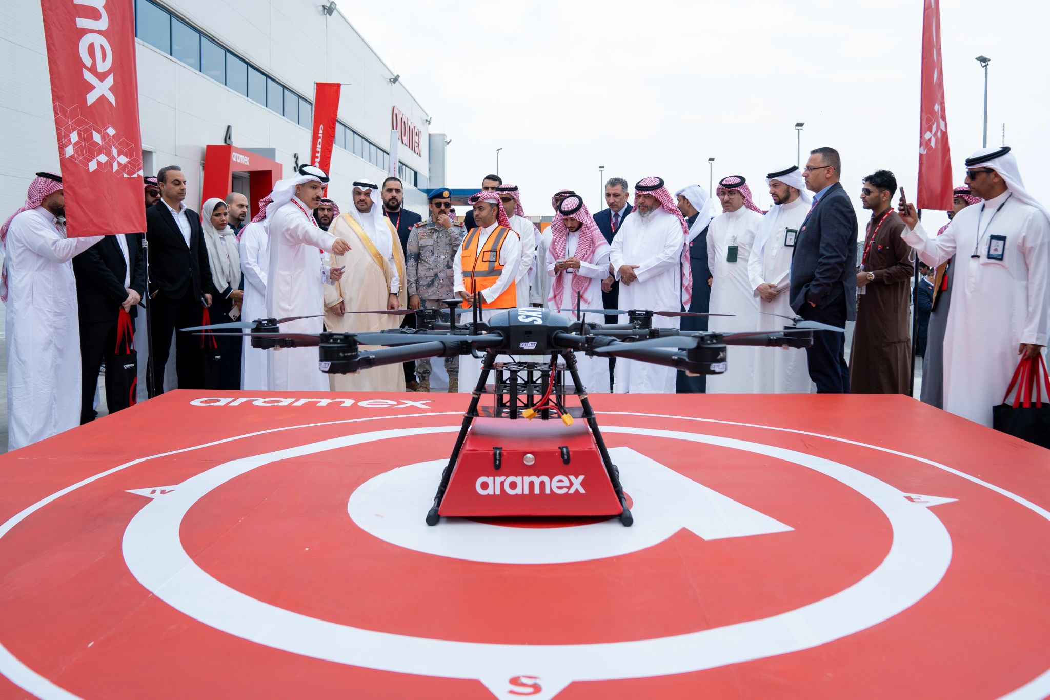 Aramex unveils state-of-the-art robotic sorting facility in Saudi Arabia