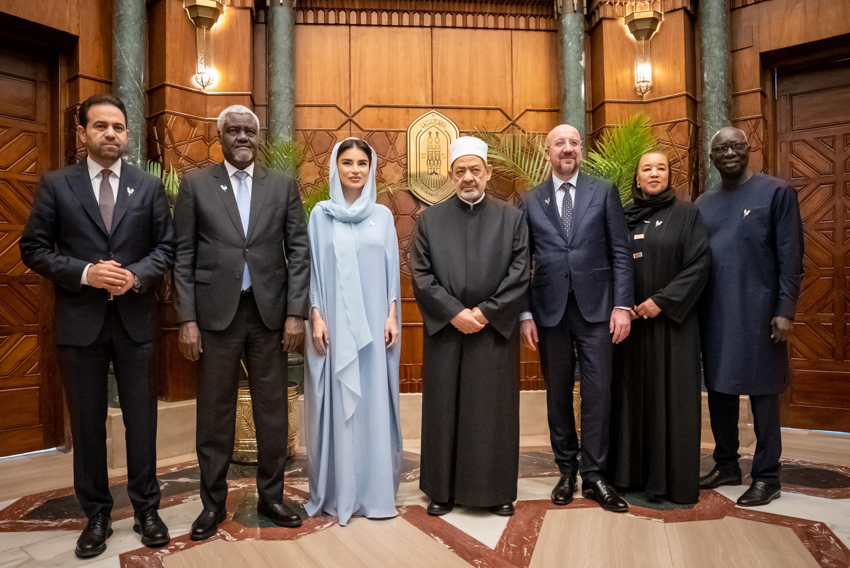 Grand Imam of Al-Azhar receives Zayed Award for Human Fraternity jury members