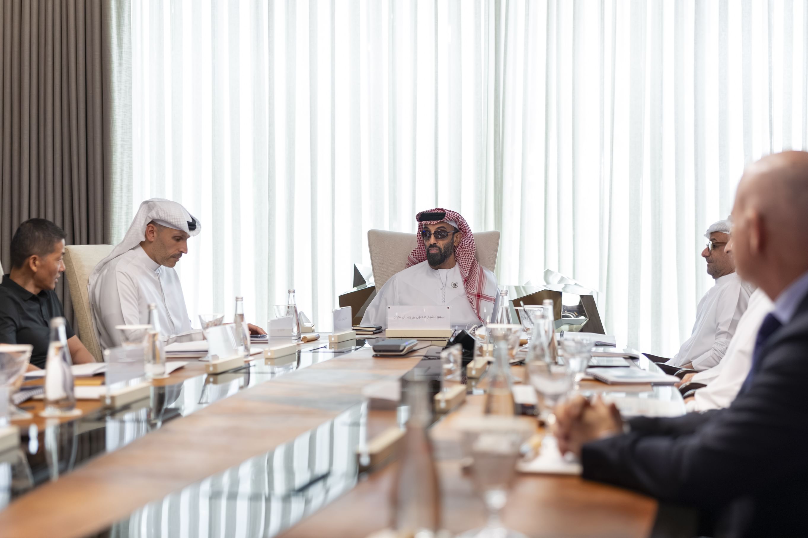 Tahnoon bin Zayed chairs MGX’s second board meeting of 2026