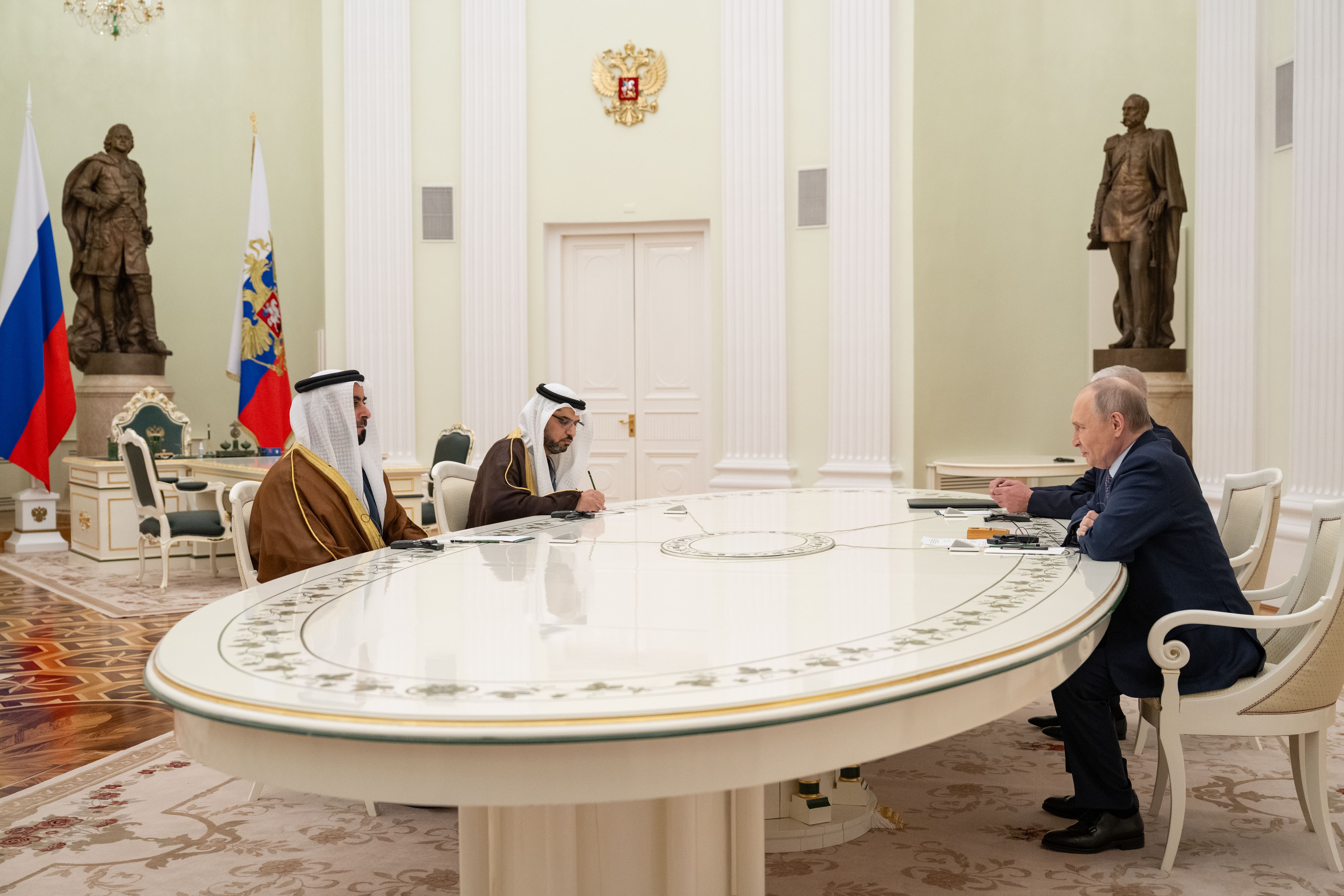 Saif bin Zayed wraps up visit to Russia with meeting with President Putin