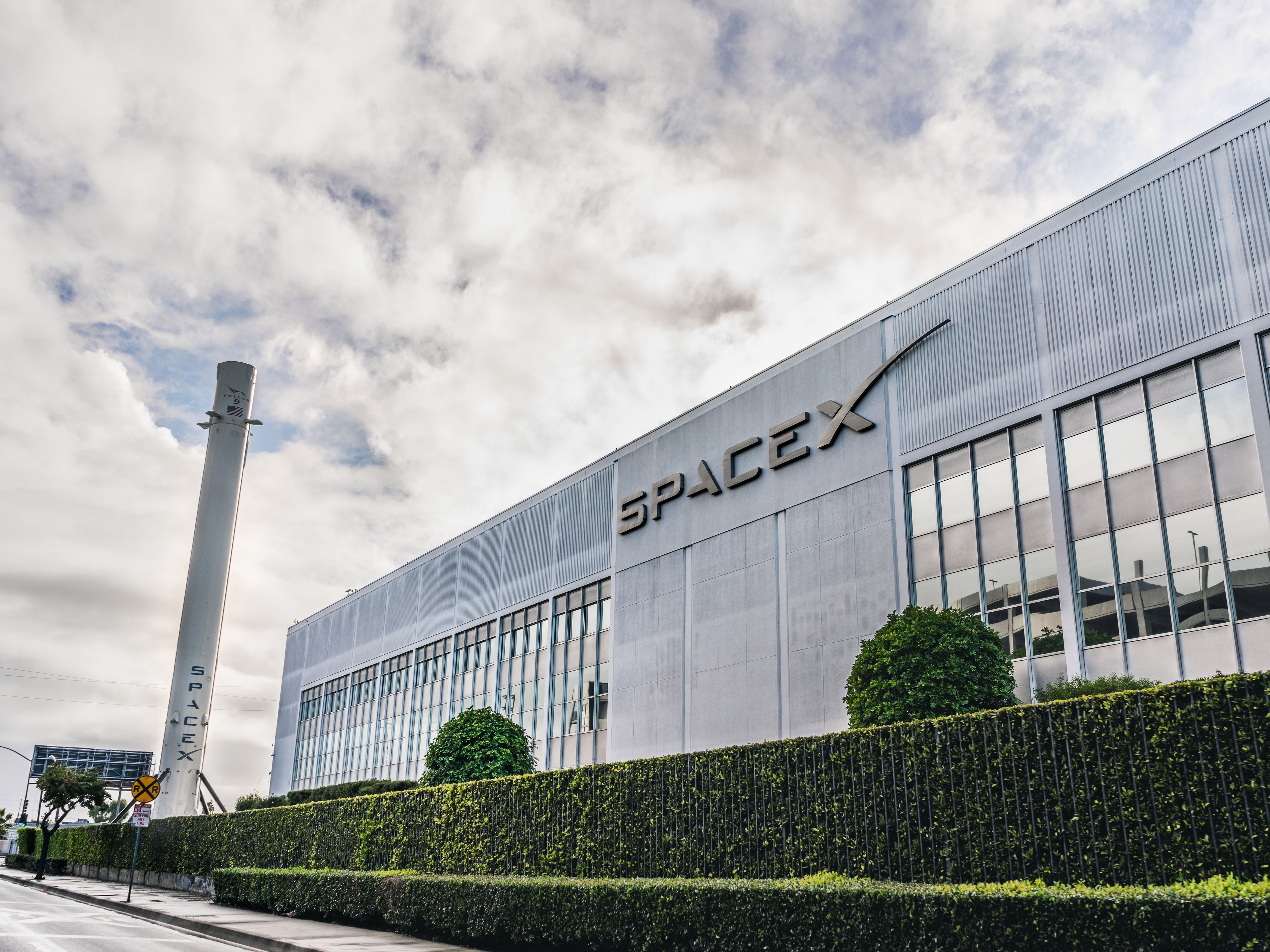SpaceX targets 10,000 annual launches within five years, FAA says