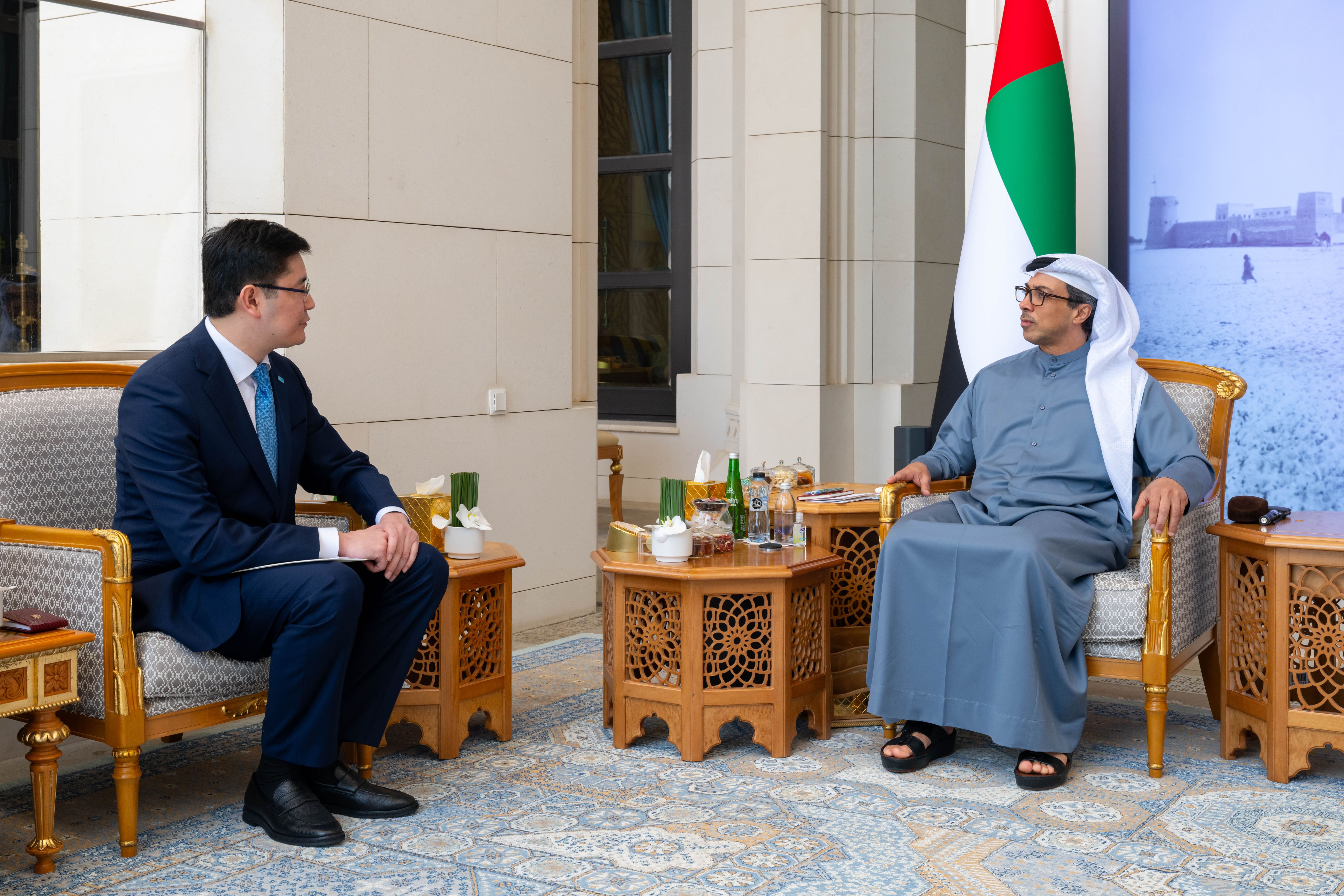 UAE President receives written message from President of Kazakhstan