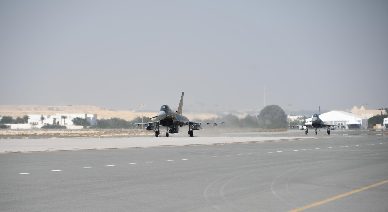  Saudi Hawks & Pakistan Air Force arrive in Bahrain ahead of  Bahrain International Airshow