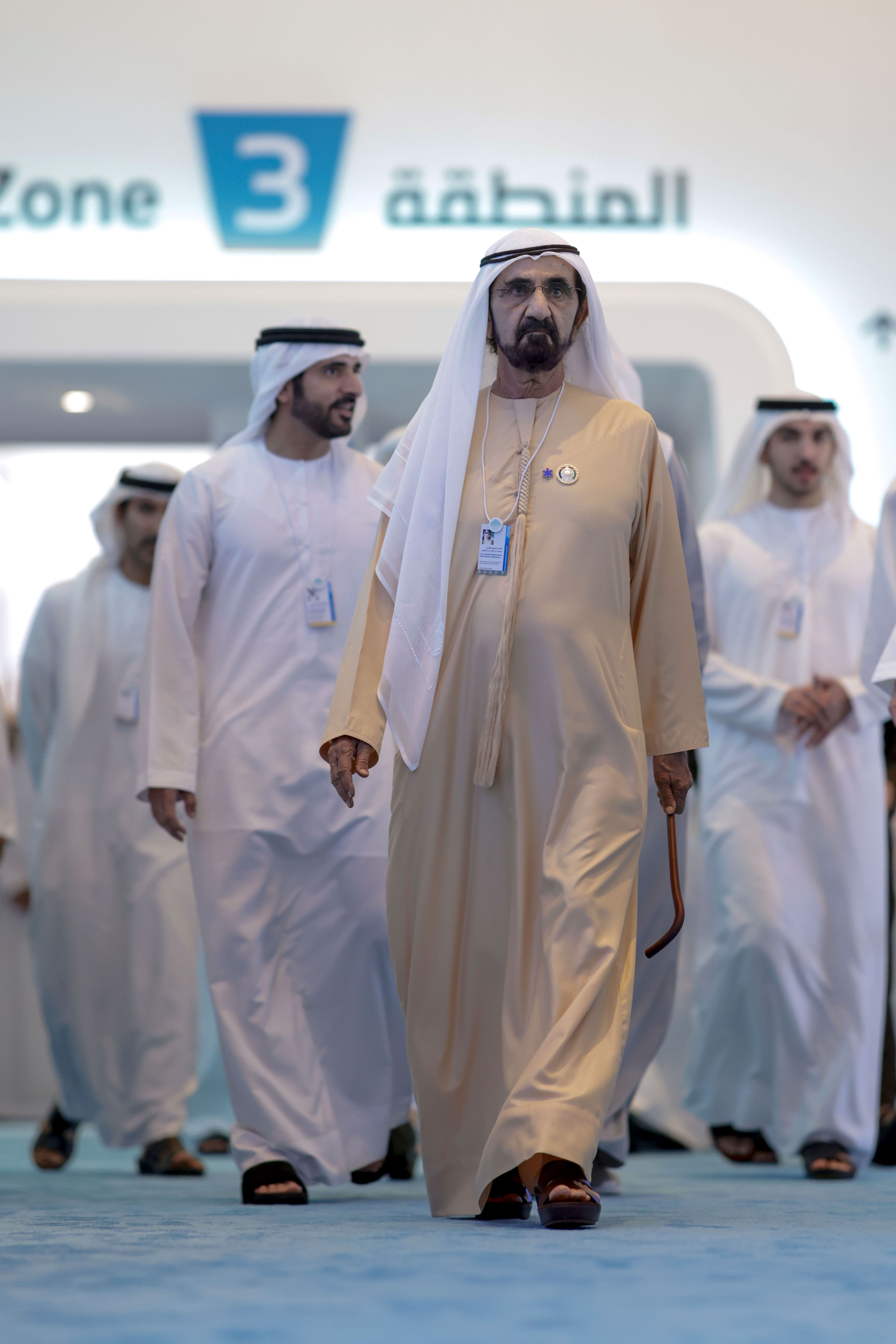 Mohammed bin Rashid tours World Governments Summit, reviews innovative solutions at government pavilions