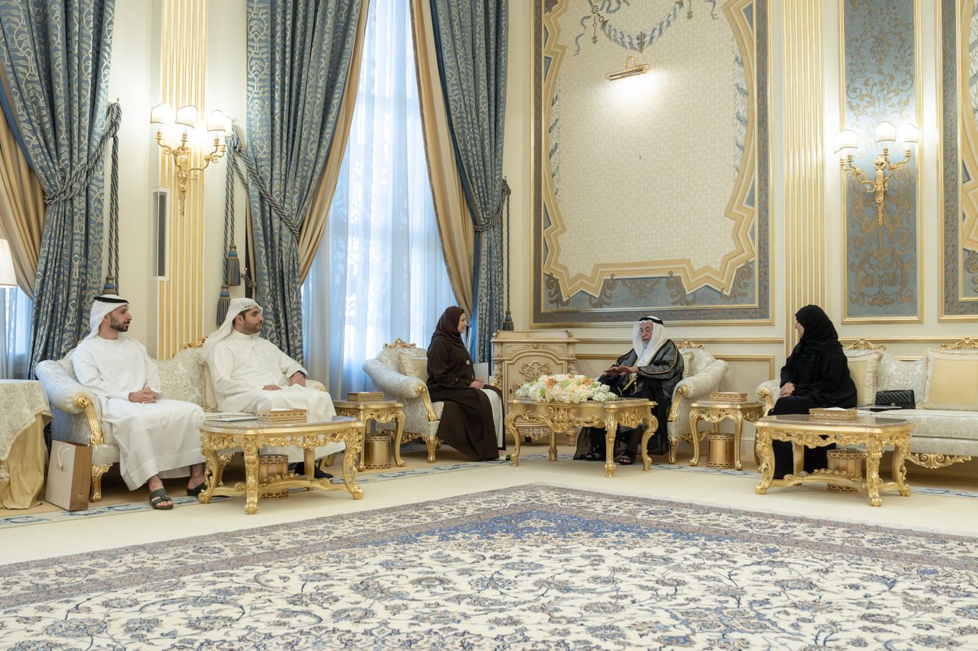 Sharjah Ruler receives Minister of Education