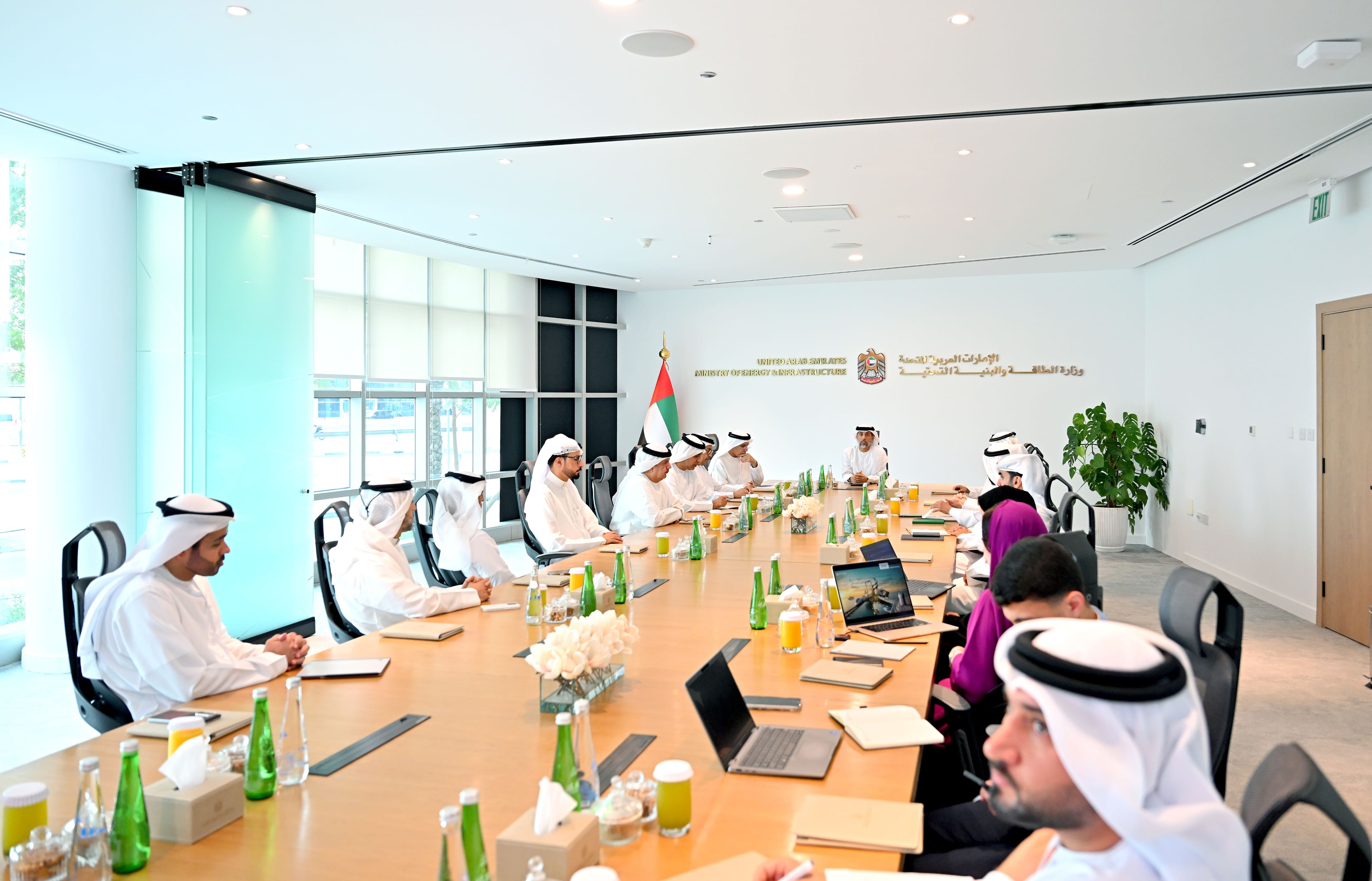 Suhail Al Mazrouei reaffirms commitment to building smarter, more integrated national logistics ecosystem