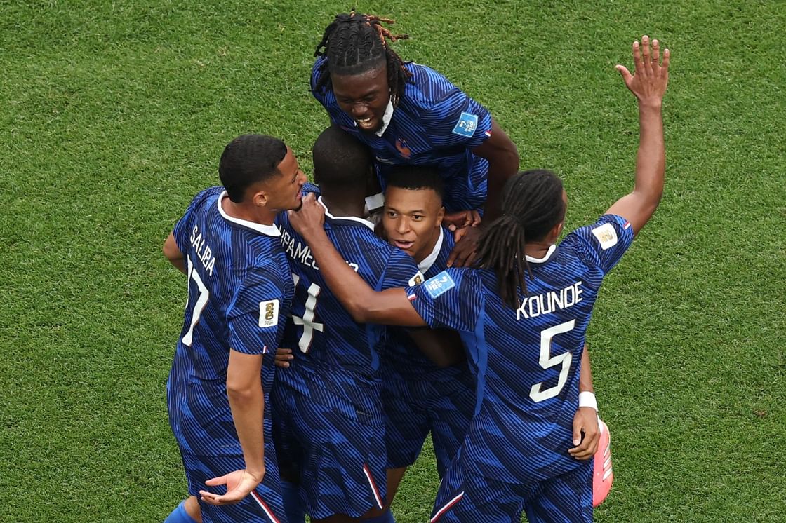 France beat Iraq to reach World Cup round of 32