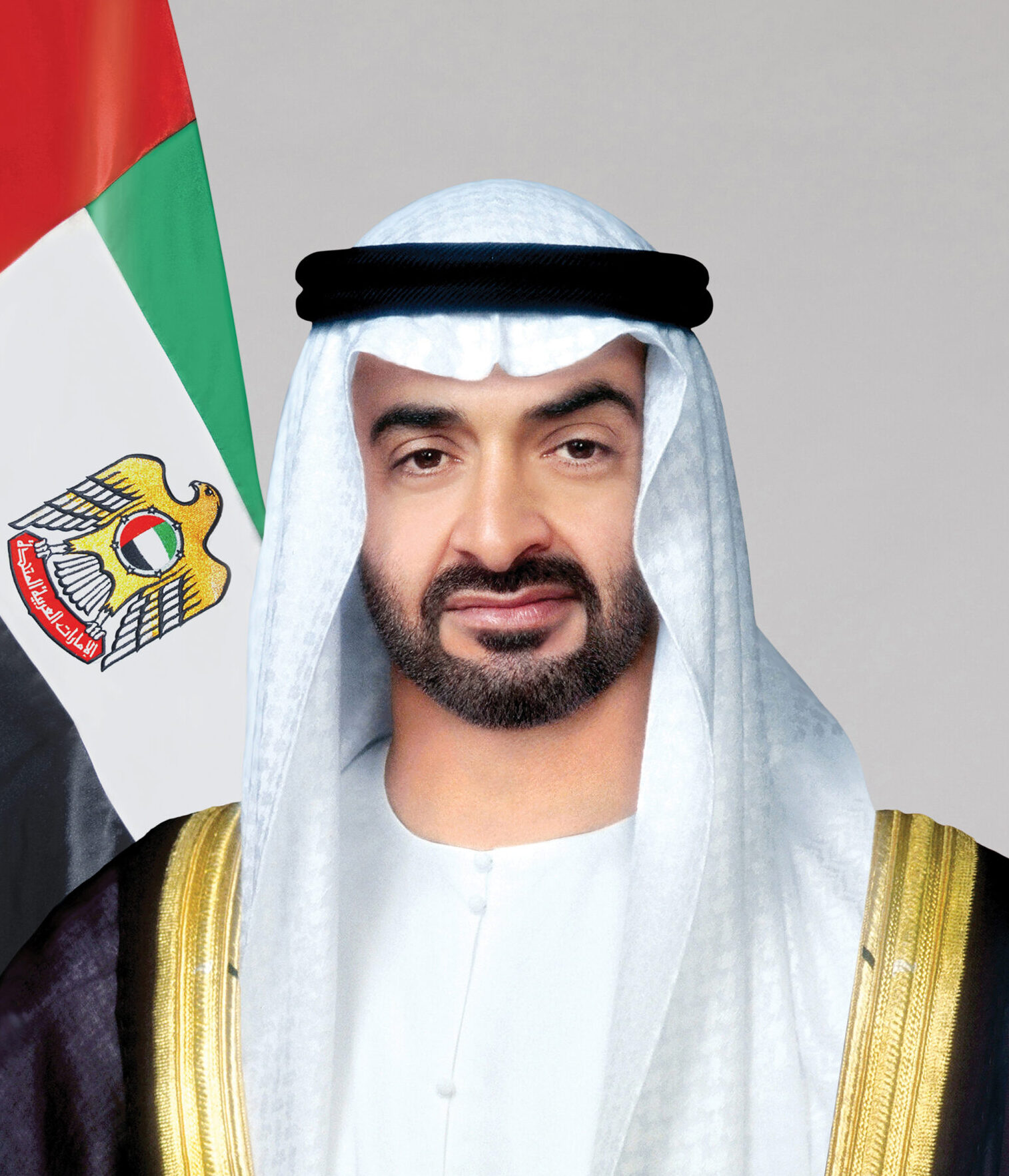 UAE President welcomed by Emir of Kuwait upon arrival on fraternal visit