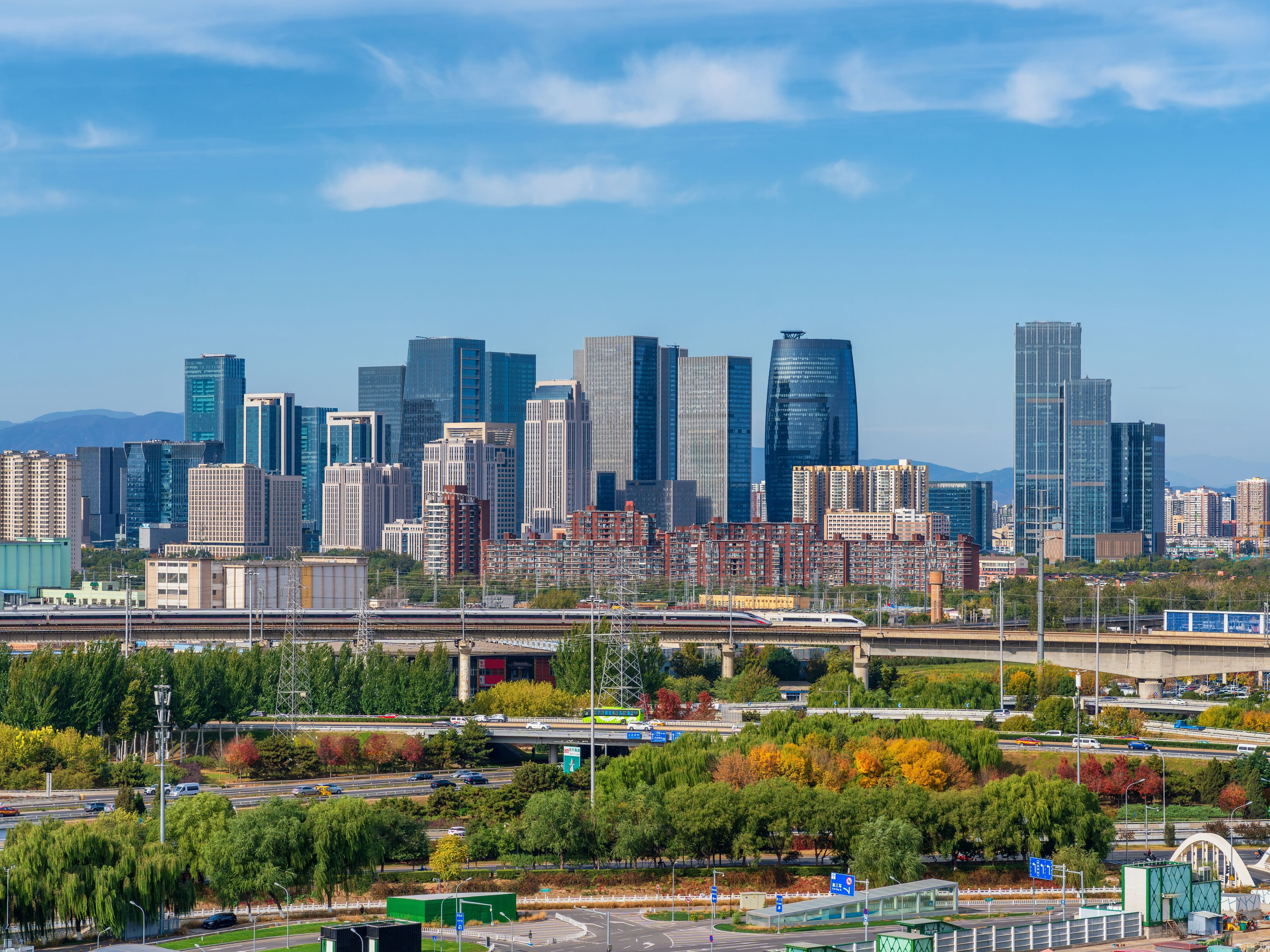 China's expressway length reaches 199,000 km