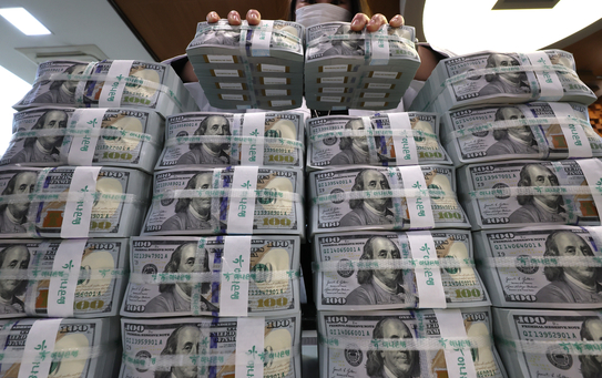 Foreign currency deposits in Korea rise for 2nd month in June