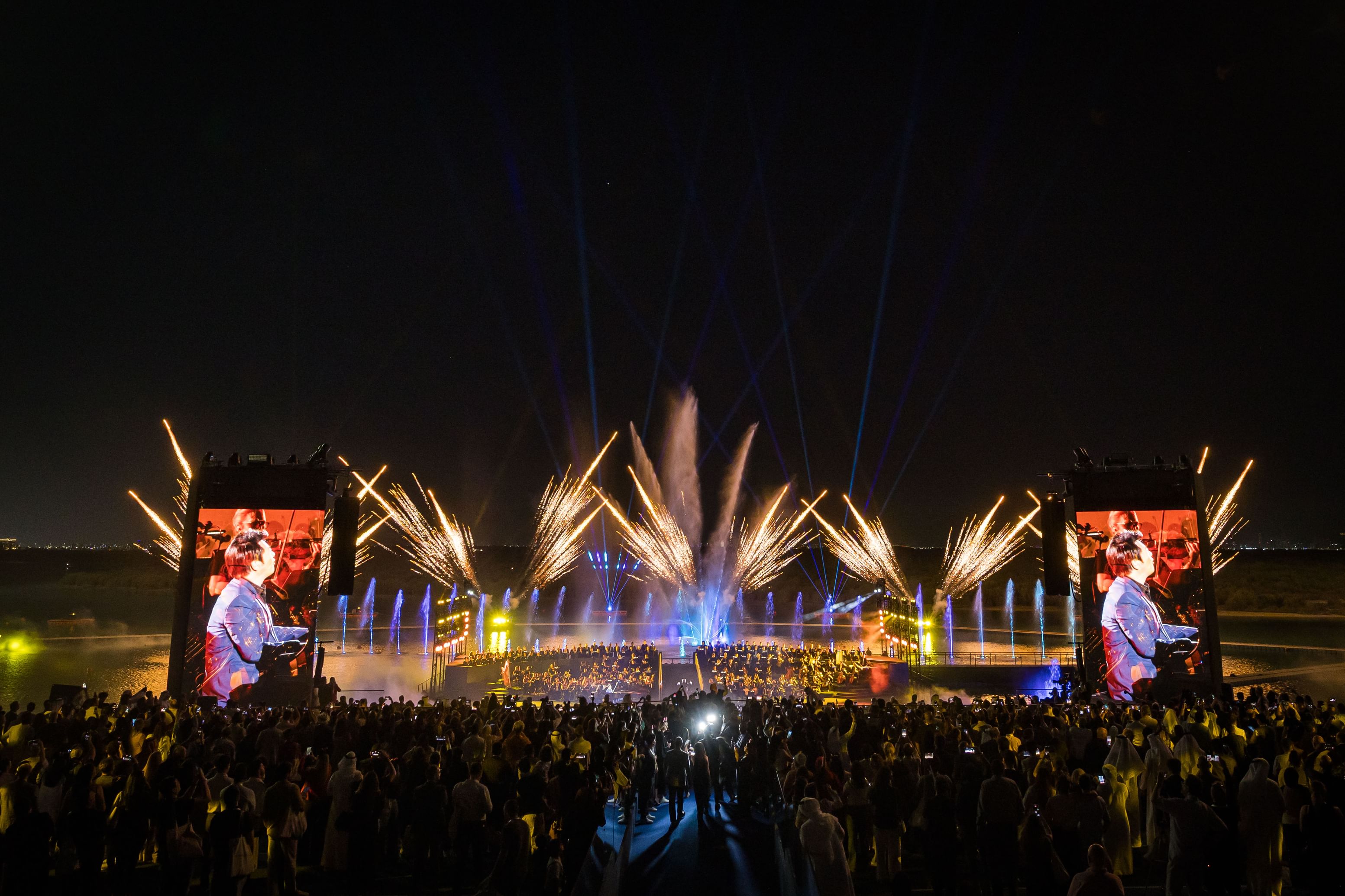 Yas Island celebrates announcement of Disney Theme Park Resort
