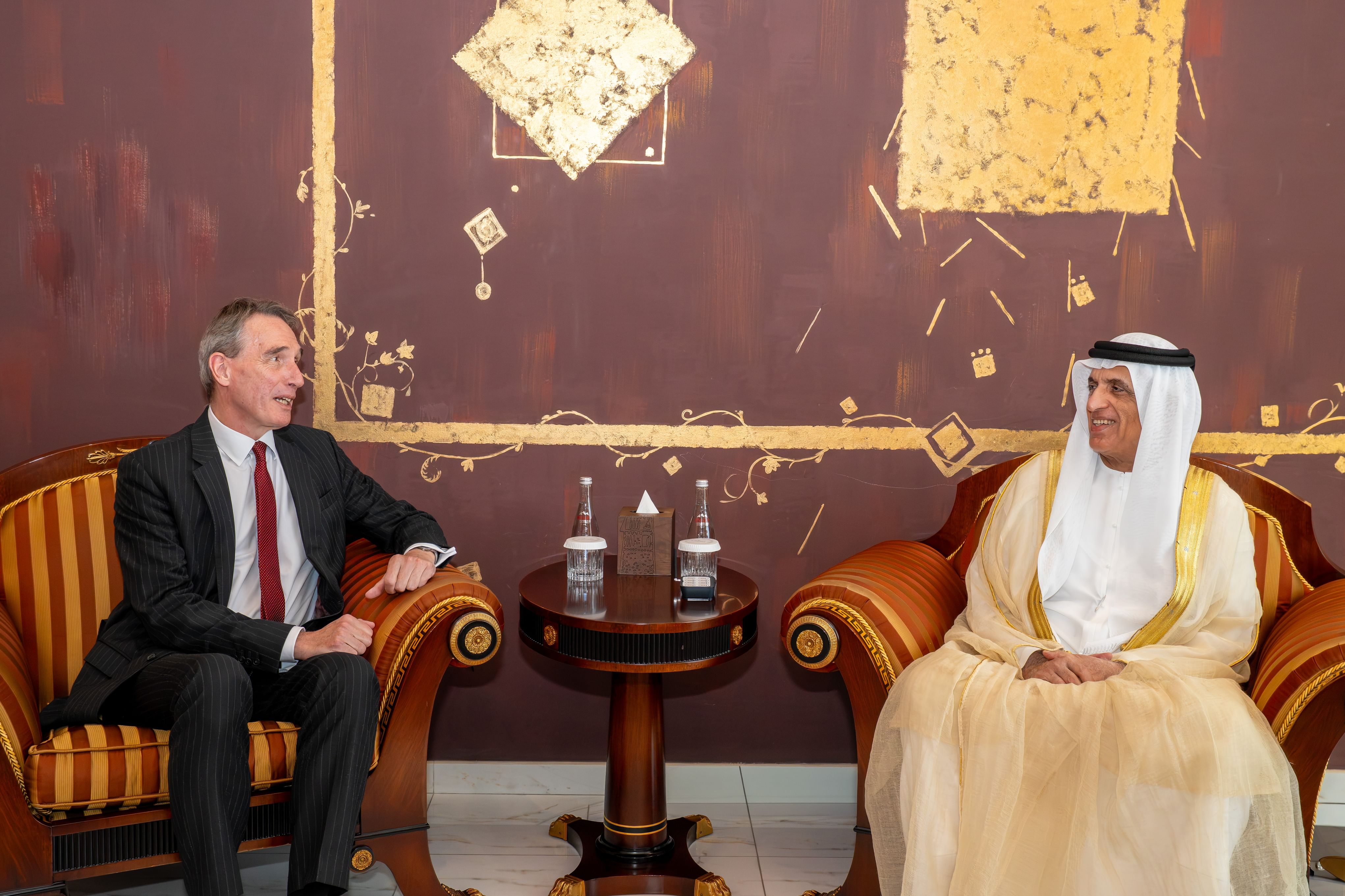 Saud bin Saqr receives outgoing Ambassador of the Netherlands