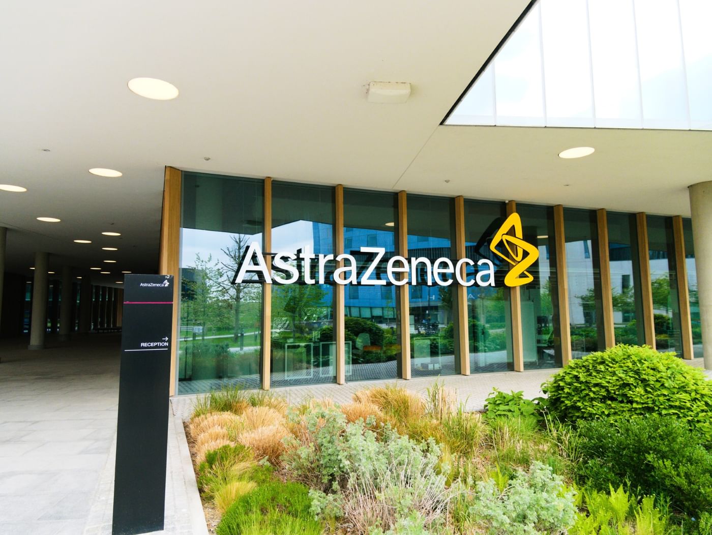 AstraZeneca pauses £200 million expansion in Cambridge