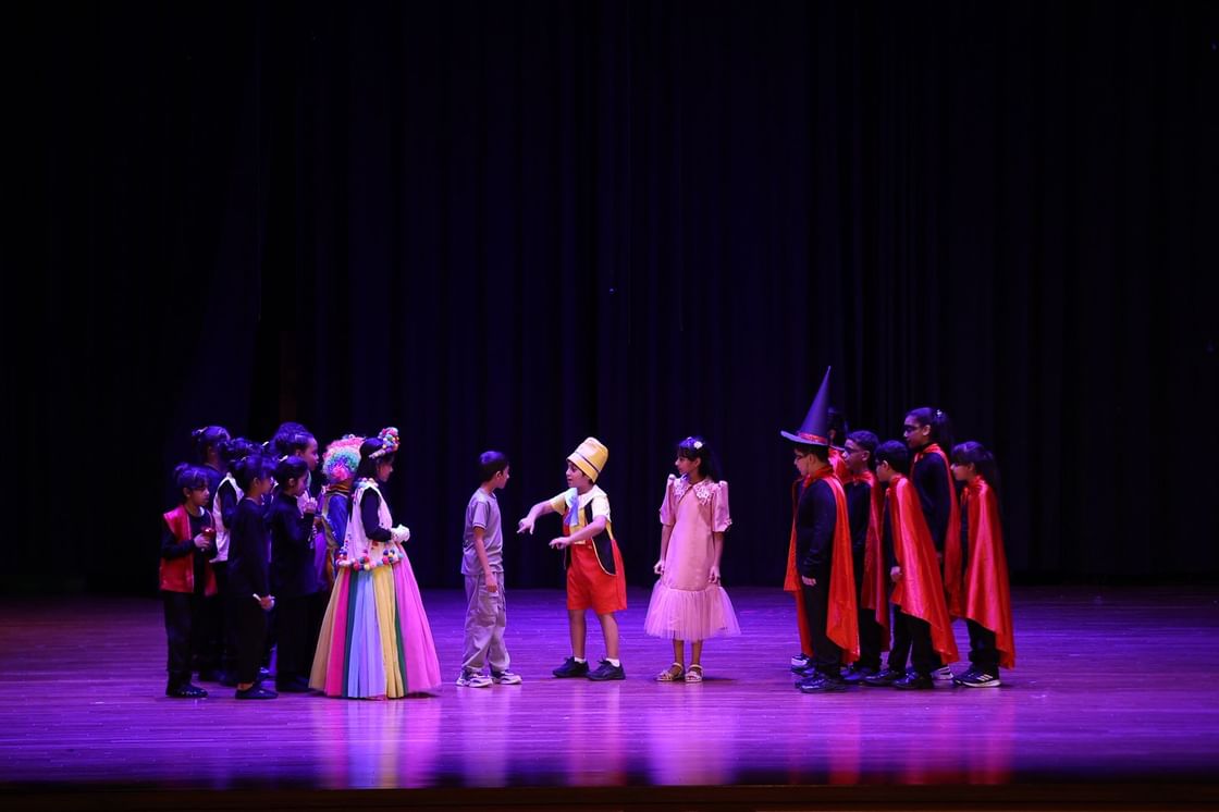 'Sharjah School Theatre12' launches initial phase in Khorfakkan