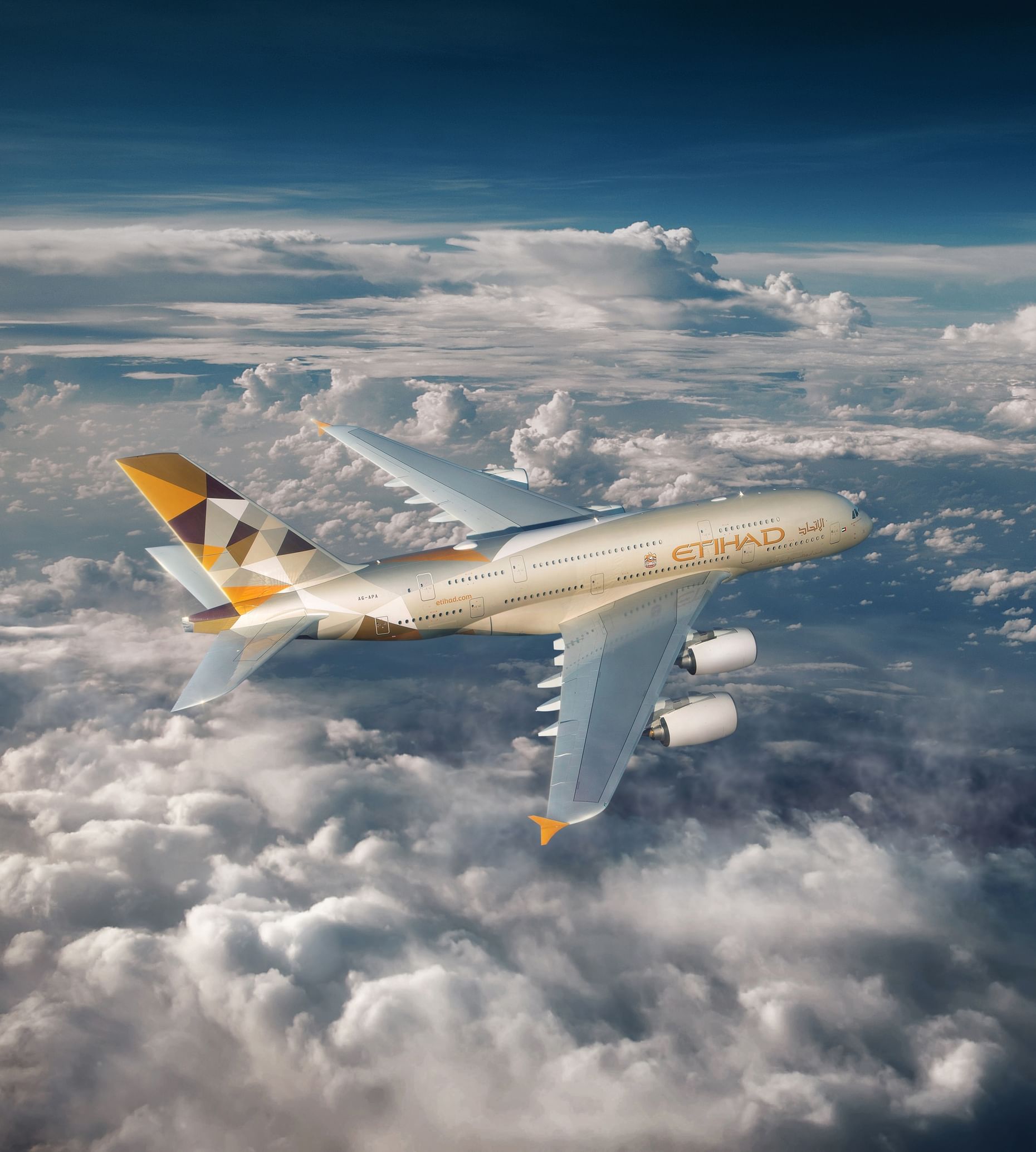 Etihad Airways marks 20 years of flying to France