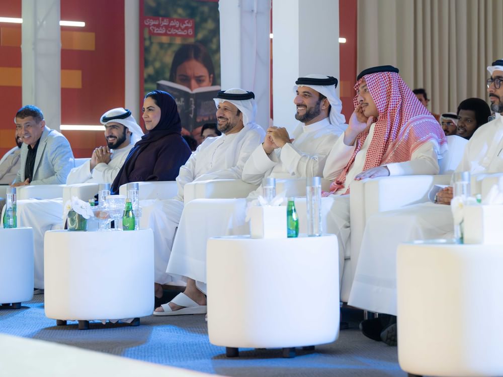 Sultan bin Ahmed attends 'Asmar Podcast' literary session