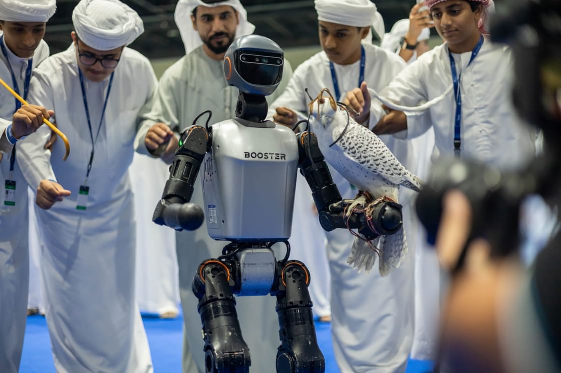 UAE cements global AI leadership with focus on human capital, training