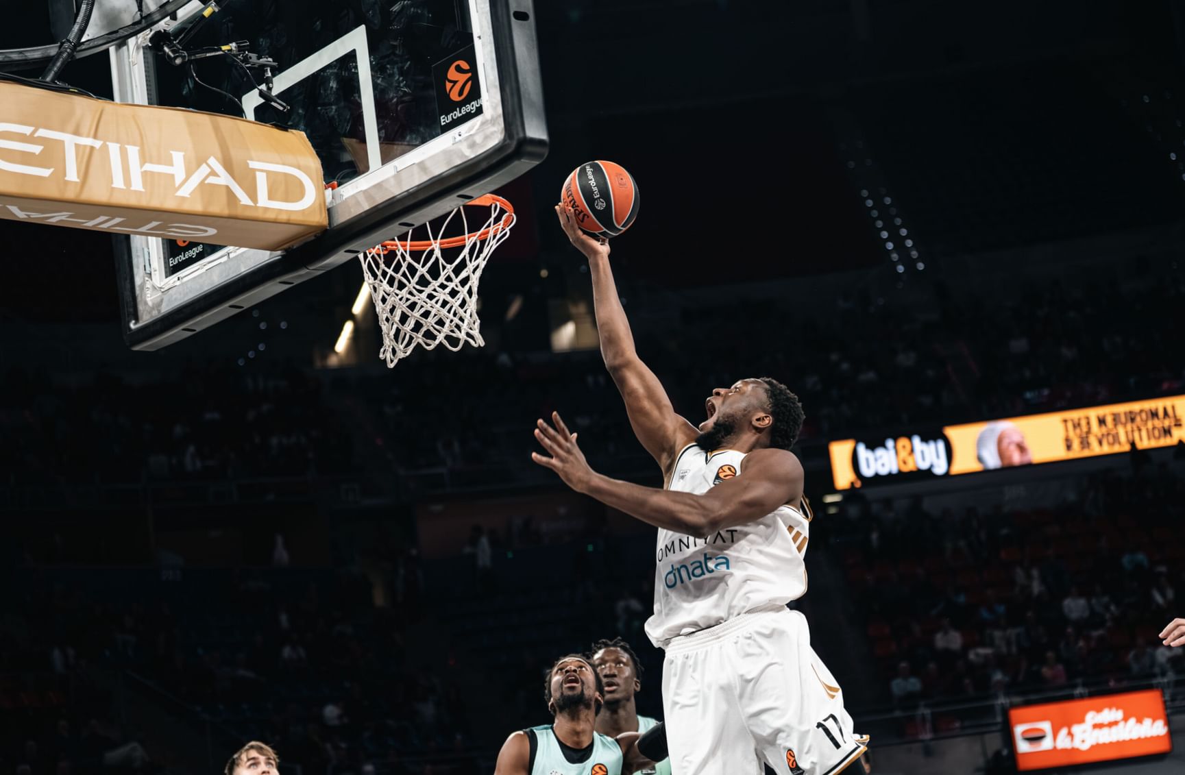 Dubai Basketball falls short in hard-fought EuroLeague clash against Baskonia