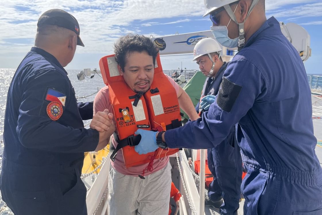 Over 50 dead following ferry sinking in Philippines