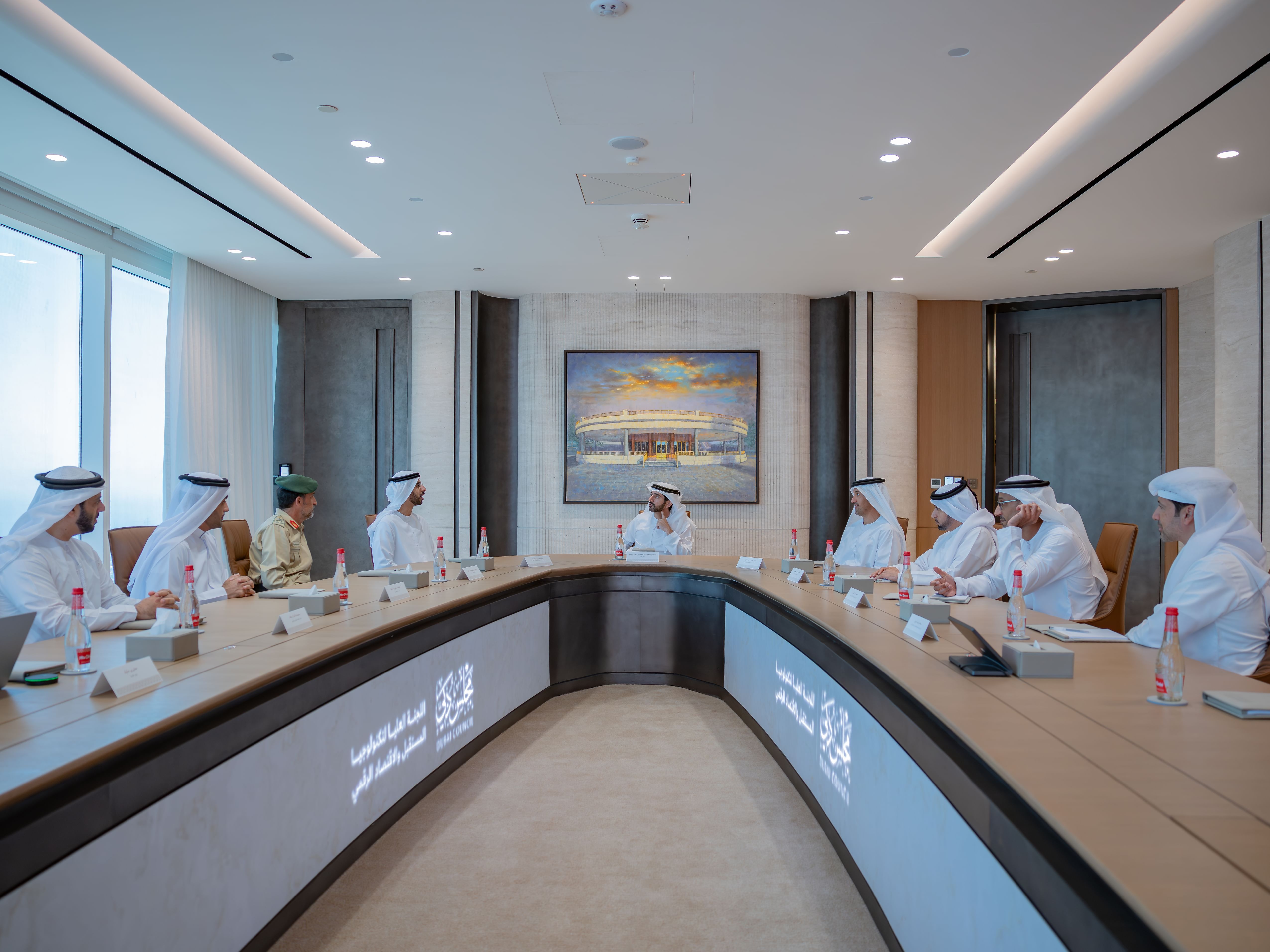 Hamdan bin Mohammed chairs meeting of Higher Committee for Future Technology Development and Digital Economy