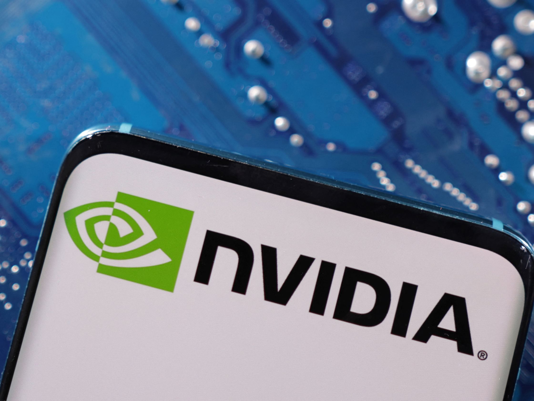 Nvidia to resume H20 GPU chip sales to China