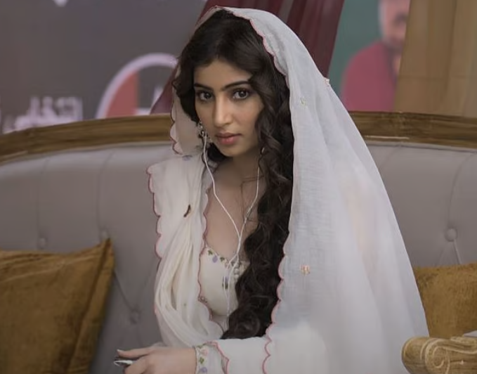 Sara Arjun: From child star to leading lady in Ranveer Singh's 'Dhurandhar'