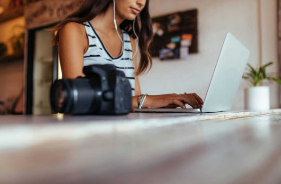 UAE announces extension of Advertiser Permit registration