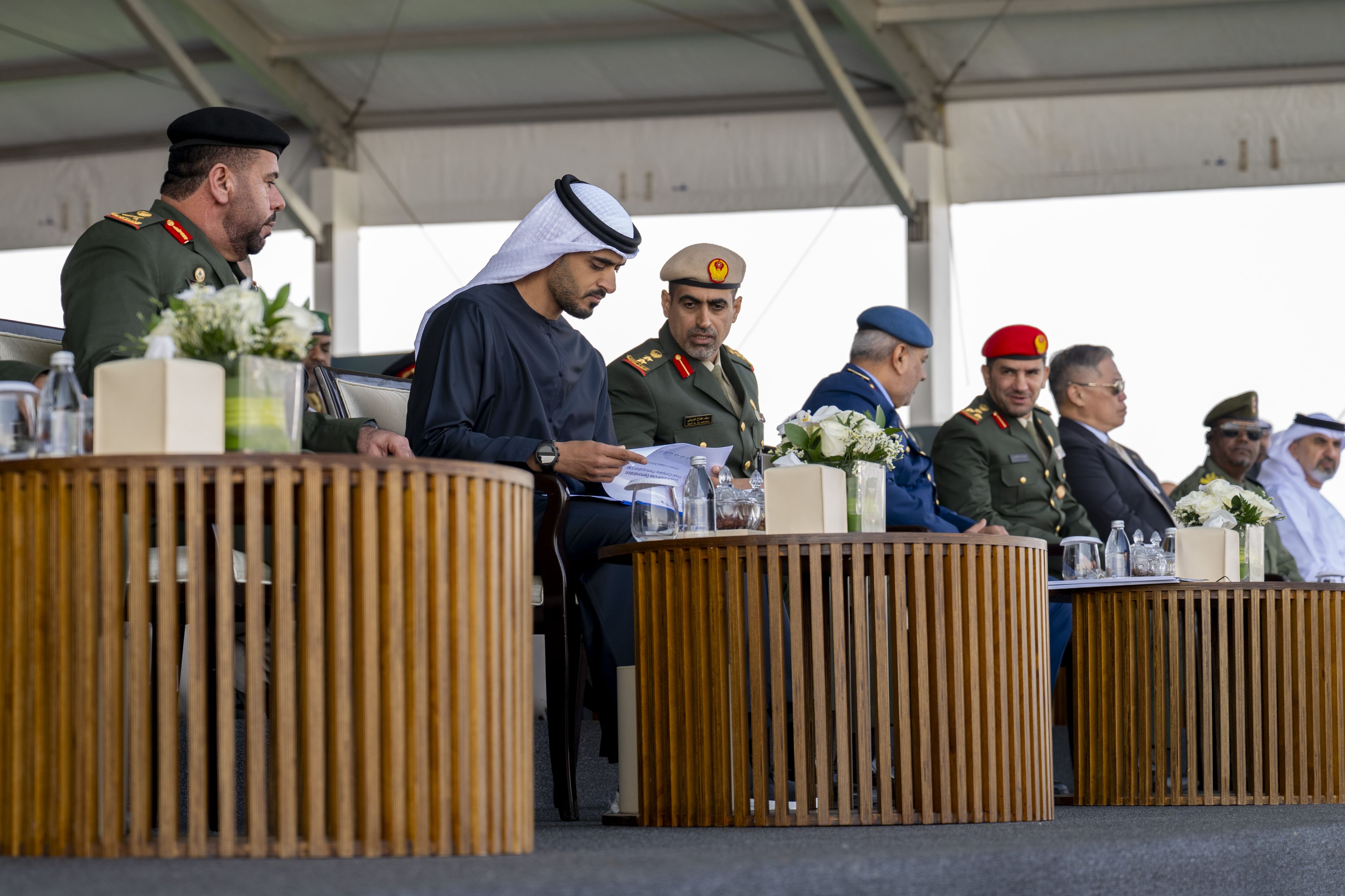 Zayed bin Mohamed bin Zayed attends live aerial demonstrations at UMEX and SimTEX 2026