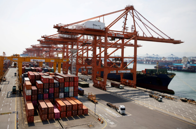 S. Korea's May exports fall 1.3%
