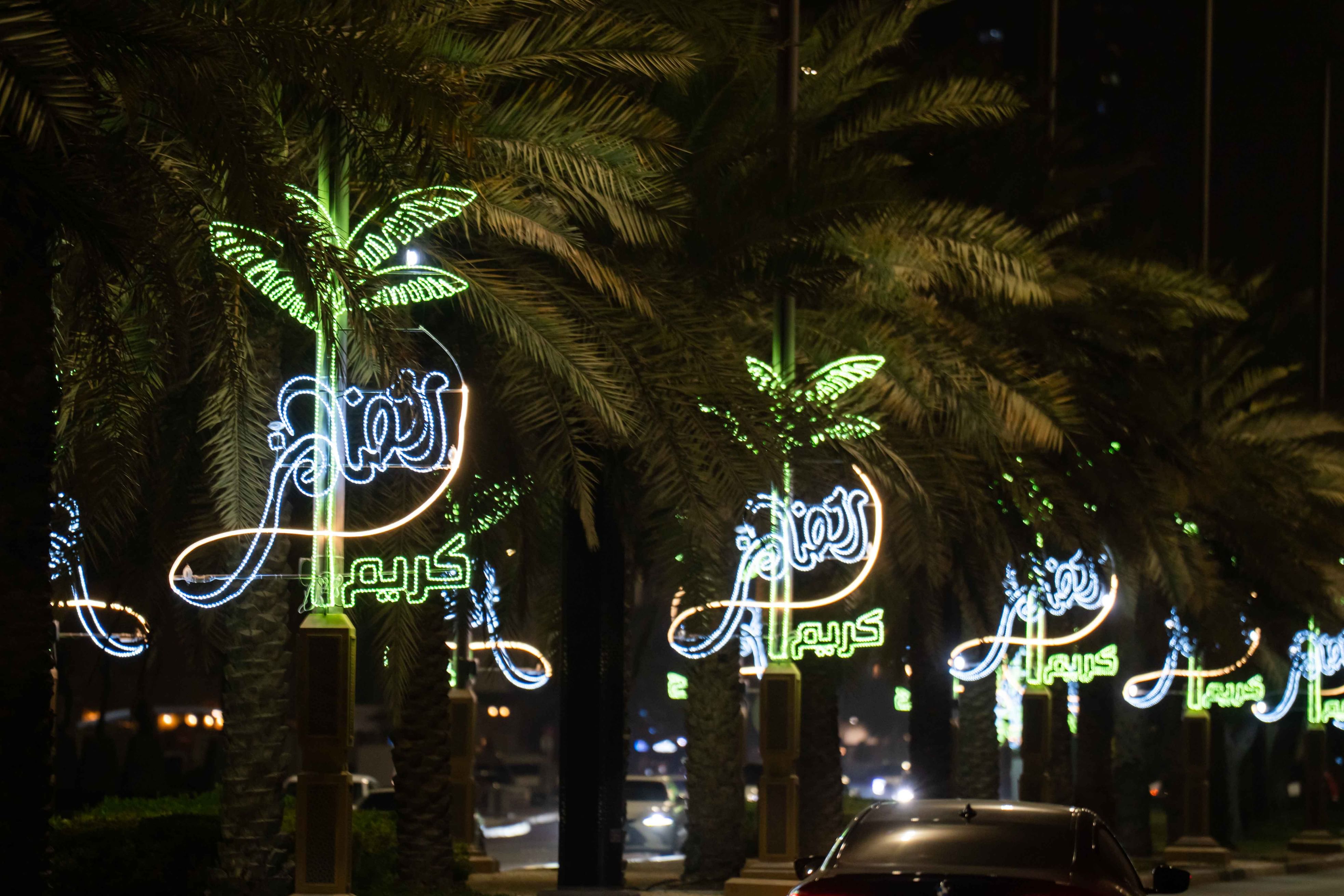 Abu Dhabi City Municipality adorns streets, bridges with over 5,200 illuminated installations in celebration of Ramadan