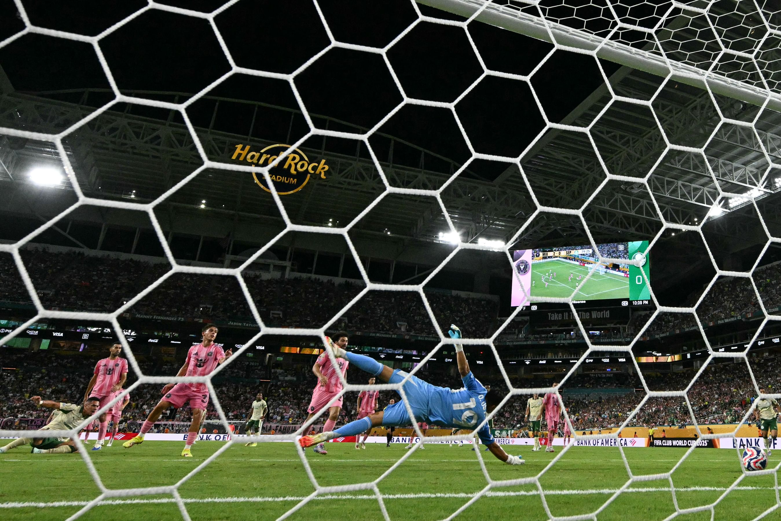Palmeiras salvage draw with Inter Miami as both advance to Club World Cup last 16